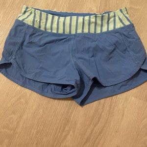 Ivivva Blue green shorts girl size 12